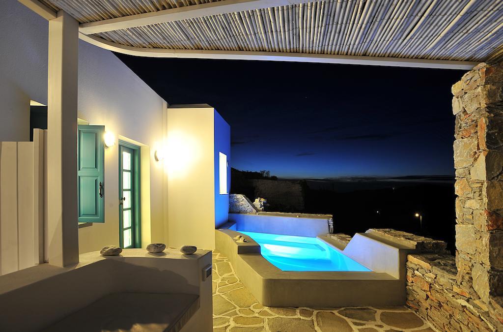 Kifines Suites Folégandros Pokoj fotografie